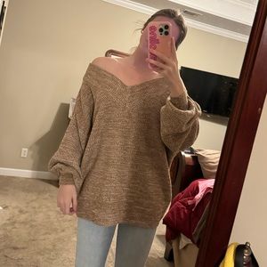 Boutique sweater, size L